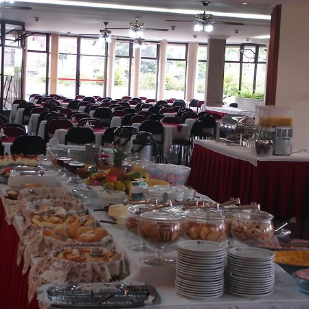 Obeid Plaza Hotel Bauru Bagian luar foto