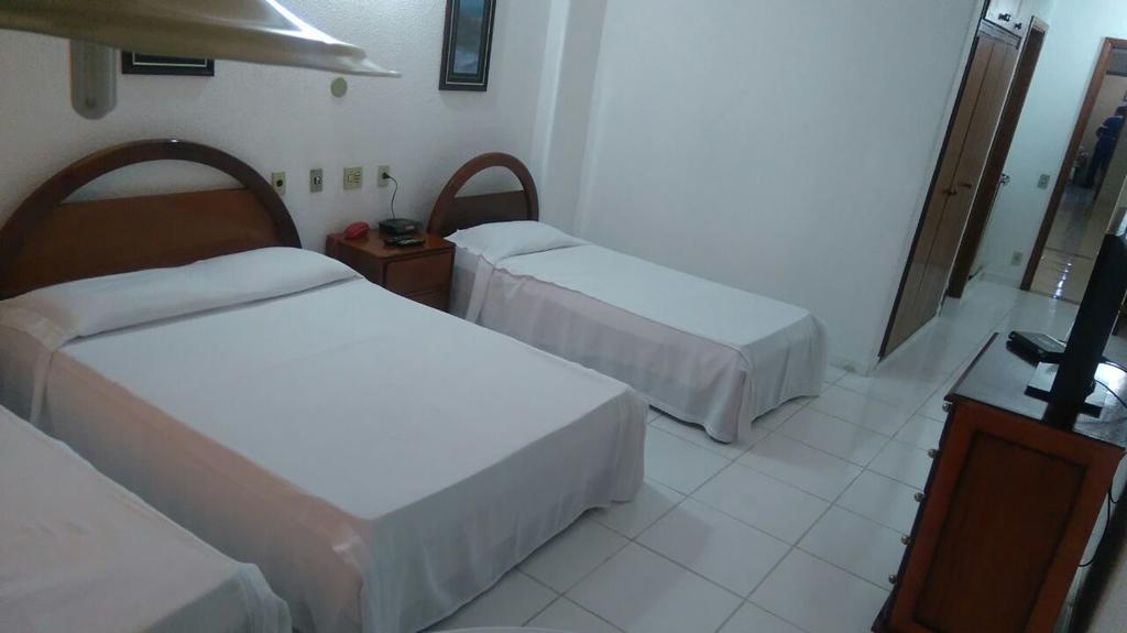 Obeid Plaza Hotel Bauru Bagian luar foto