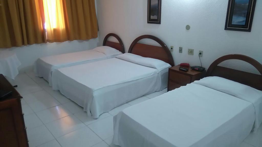 Obeid Plaza Hotel Bauru Bagian luar foto