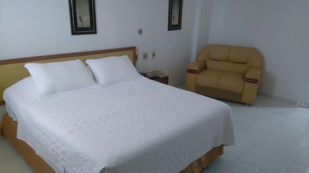 Obeid Plaza Hotel Bauru Bagian luar foto